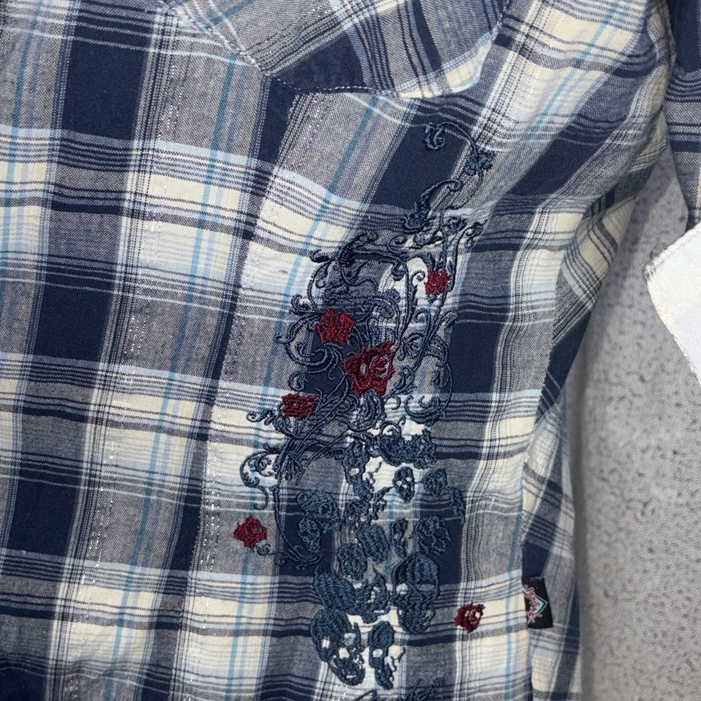 Fender Embroidered Pearl Snap Shirt - Picture 3 of 8
